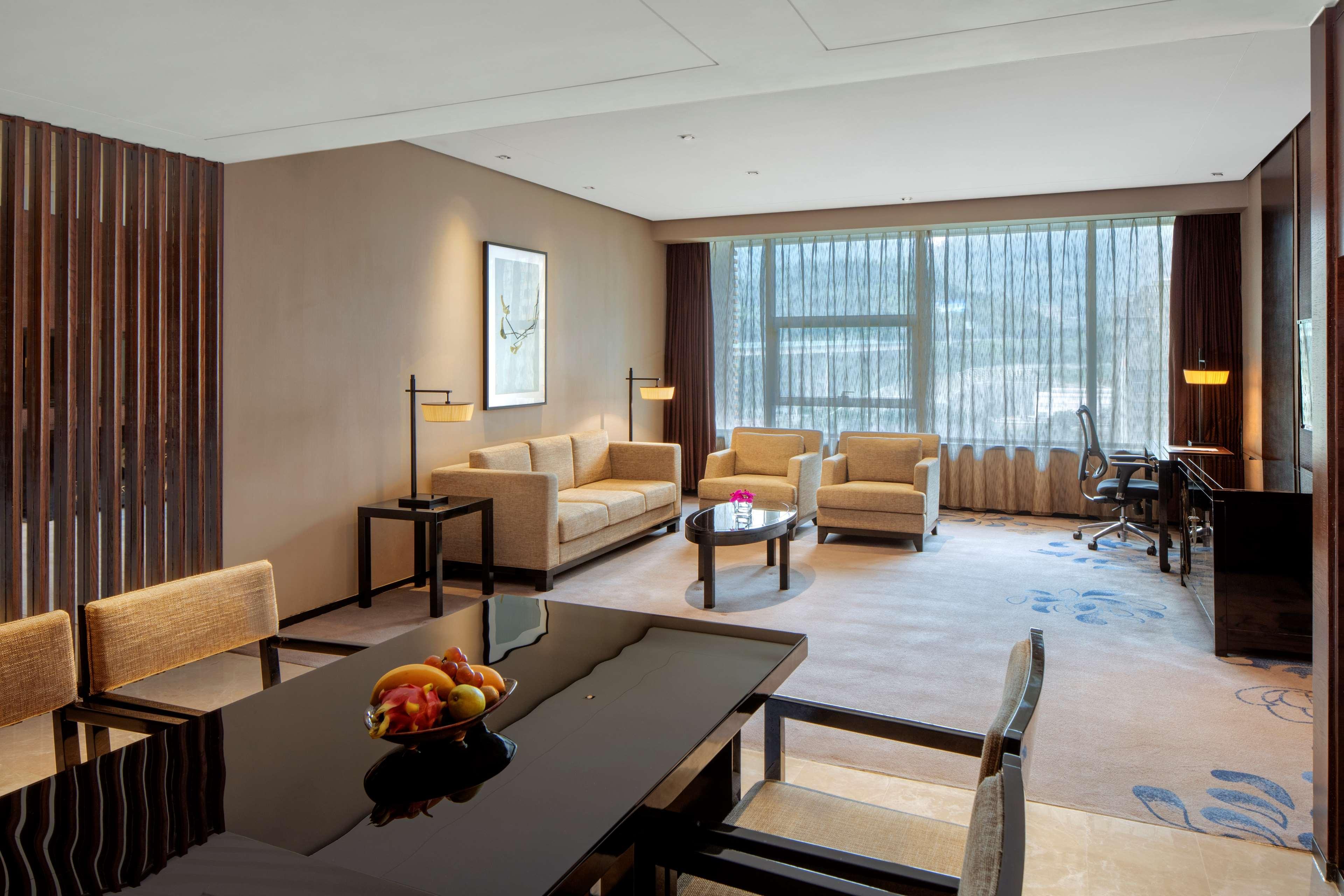 Chongqing Ronghui Grand Hotel Kültér fotó